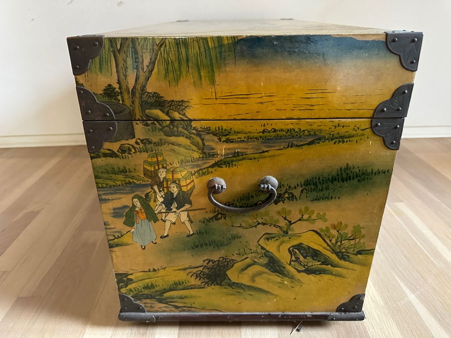 Just Added - Vintage Beautiful Chinese Hand Painted Wooden Trunk Chest Box 32W X 15D X 17.5H [Photo 18]