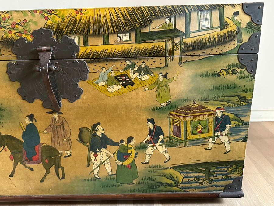 Just Added - Vintage Beautiful Chinese Hand Painted Wooden Trunk Chest Box 32W X 15D X 17.5H [Photo 7]