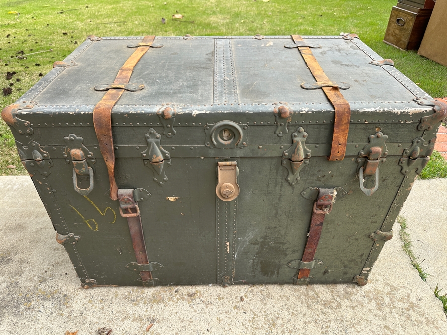 Just Added - Vintage Green Steamer Trunk 37W X 23D X 25H [Photo 1]
