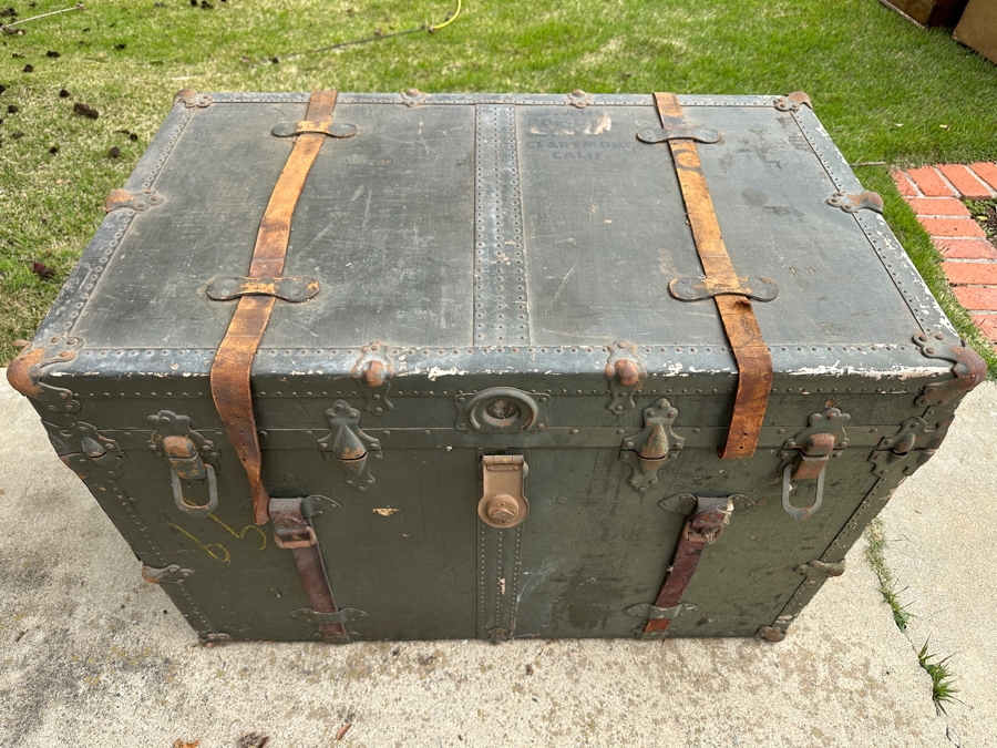 Just Added - Vintage Green Steamer Trunk 37W X 23D X 25H [Photo 2]