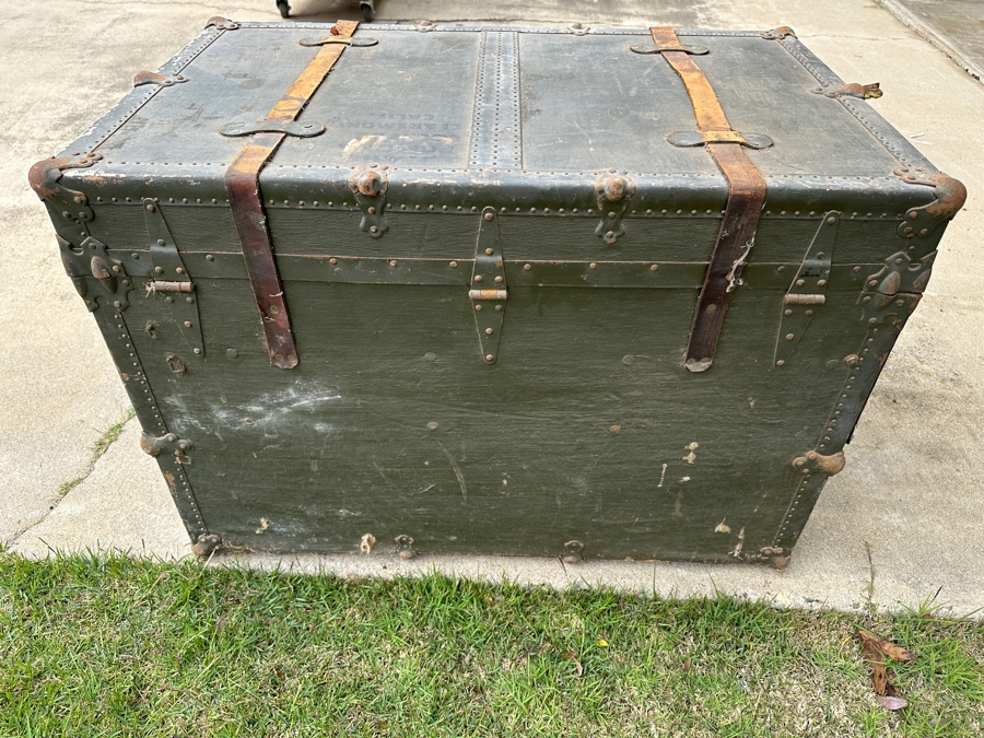 Just Added - Vintage Green Steamer Trunk 37W X 23D X 25H [Photo 9]