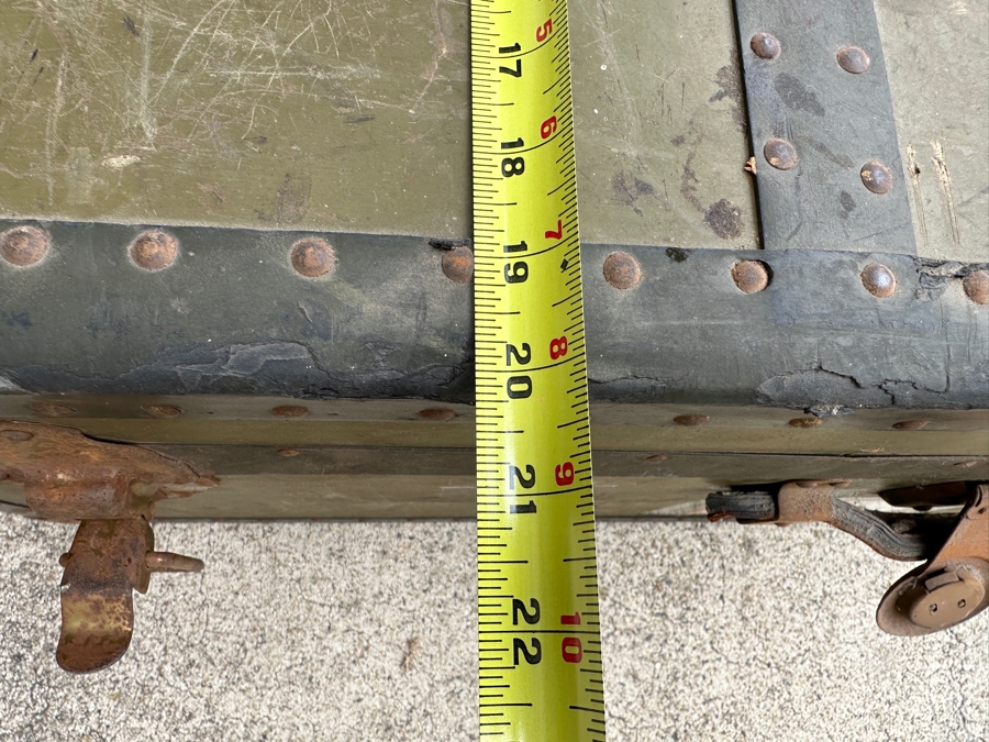 Just Added - Vintage Green Military Foot Locker Trunk 37W X 20D X 12.5H [Photo 10]