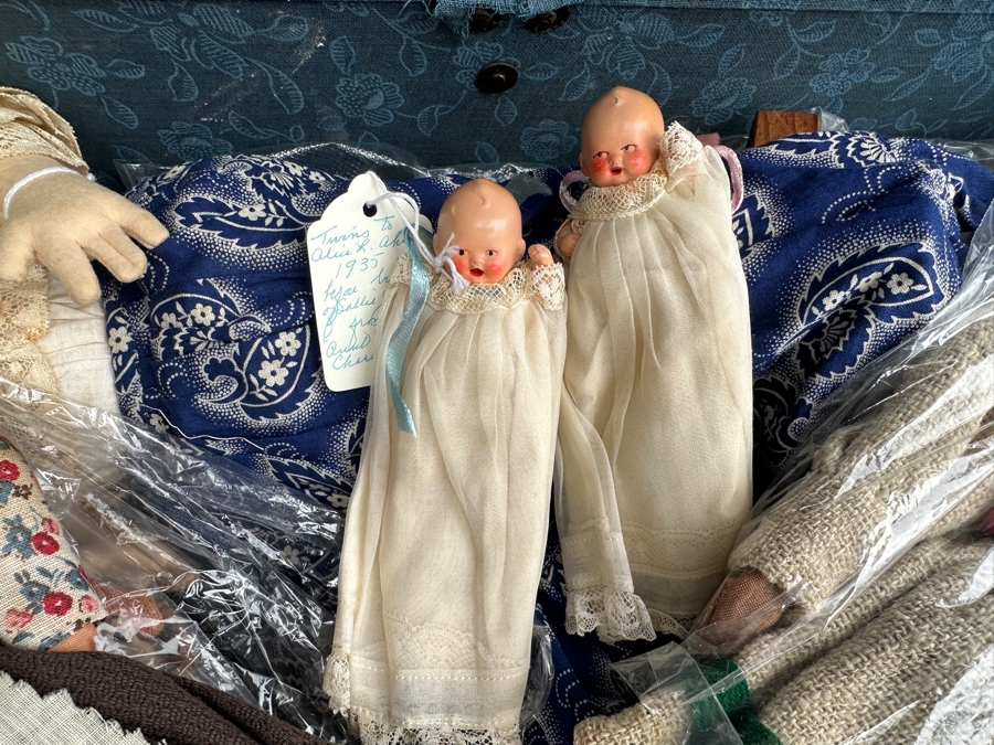 Just Added - Vintage Black Foot Locker Trunk Filled With Vintage Dolls 30W X 17D X 9H [Photo 14]