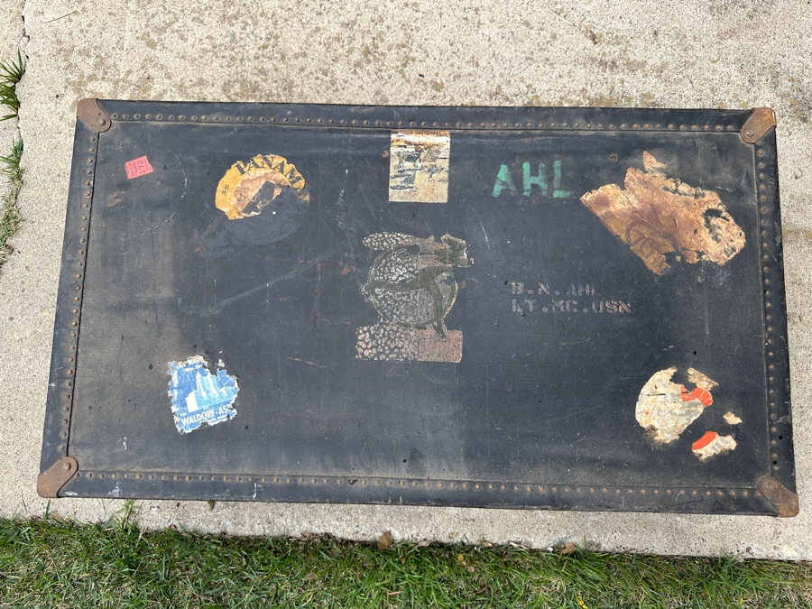Just Added - Vintage Black Foot Locker Trunk Filled With Vintage Dolls 30W X 17D X 9H [Photo 4]
