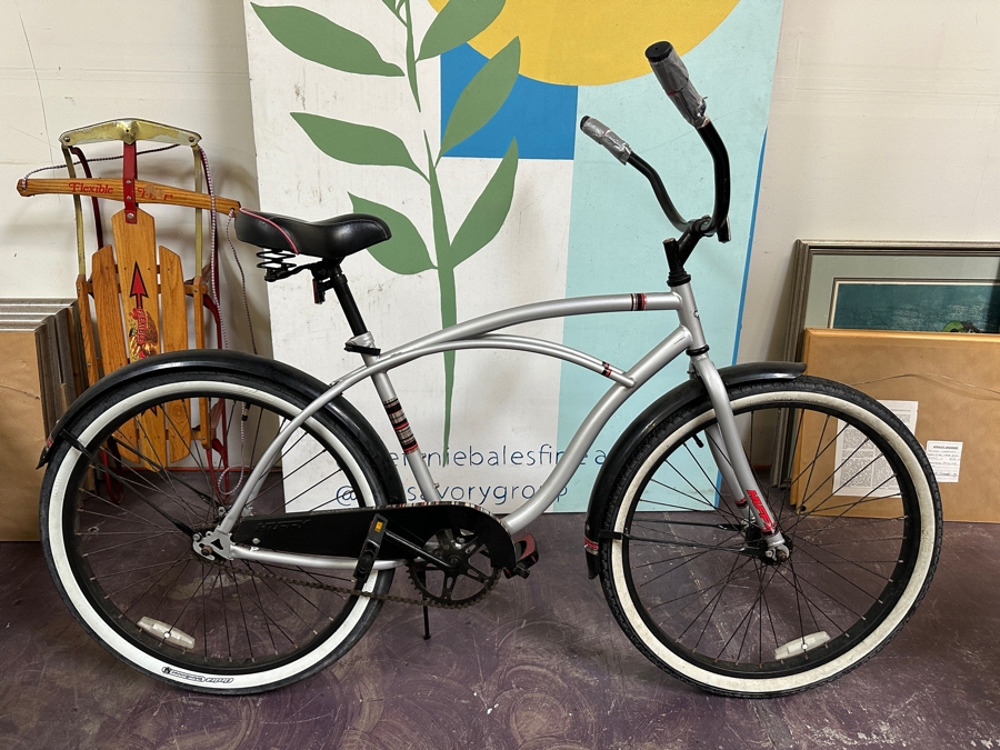 Just Added - Huffy Beach Cruiser Bicycle Bike - Needs New Grips [Photo 2]