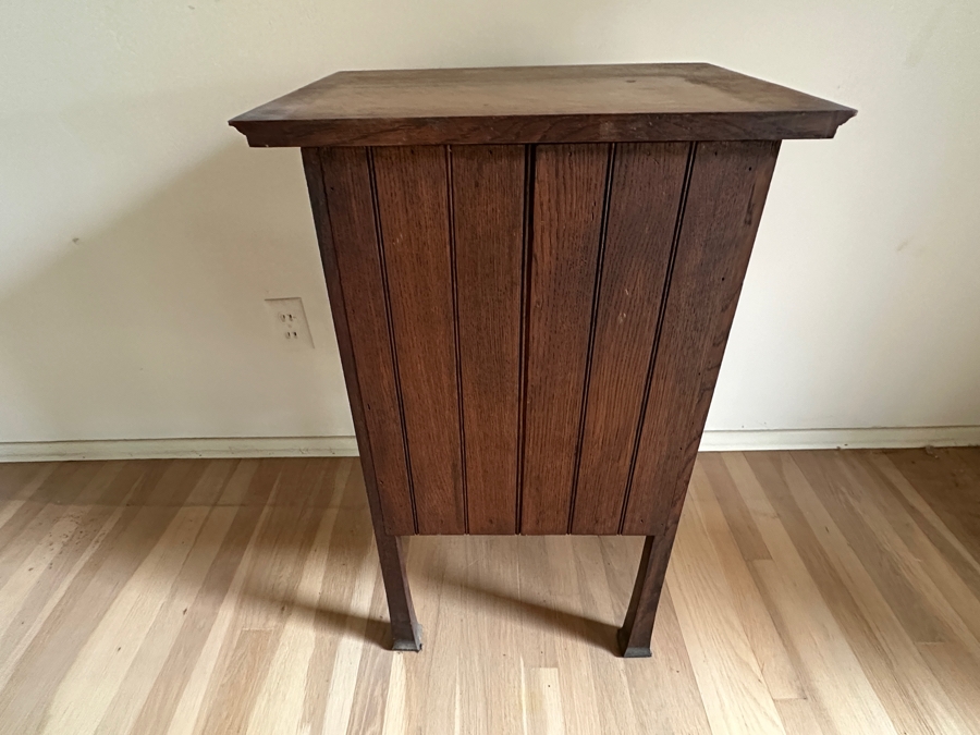 Just Added - Vintage Arts And Crafts Tiger Oak Bedside Table Cabinet 19W X 15D X 30H [Photo 13]