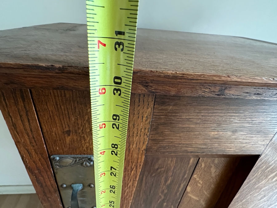 Just Added - Vintage Arts And Crafts Tiger Oak Bedside Table Cabinet 19W X 15D X 30H [Photo 20]