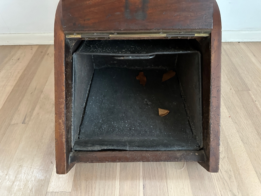 Just Added - Antique Walnut And Brass Coal Scuttle Box 13W X 15D X 16.5H [Photo 3]