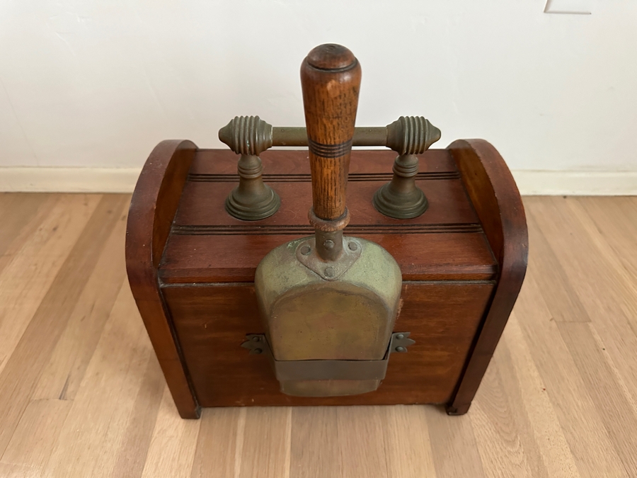 Just Added - Antique Walnut And Brass Coal Scuttle Box 13W X 15D X 16.5H [Photo 5]