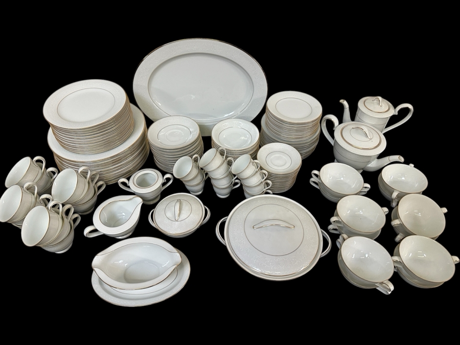 Just Added - Noritake Guenevere China Service Approximate Service For 11-12