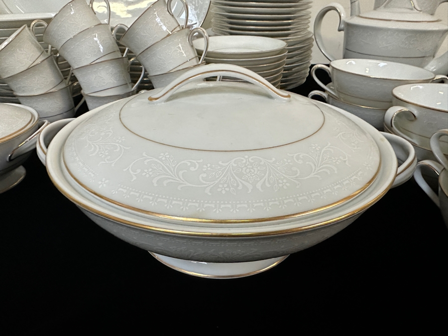 Just Added - Noritake Guenevere China Service Approximate Service For 11-12 [Photo 2]