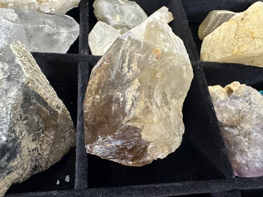 Collection Of Crystals And Rocks [Photo 9]
