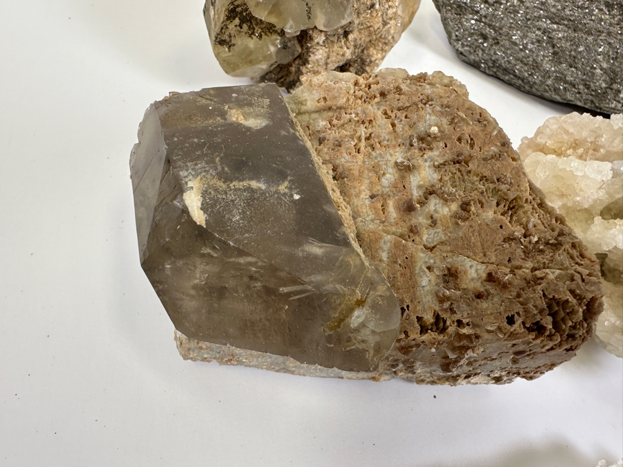 Collection Of Crystals And Rocks [Photo 5]