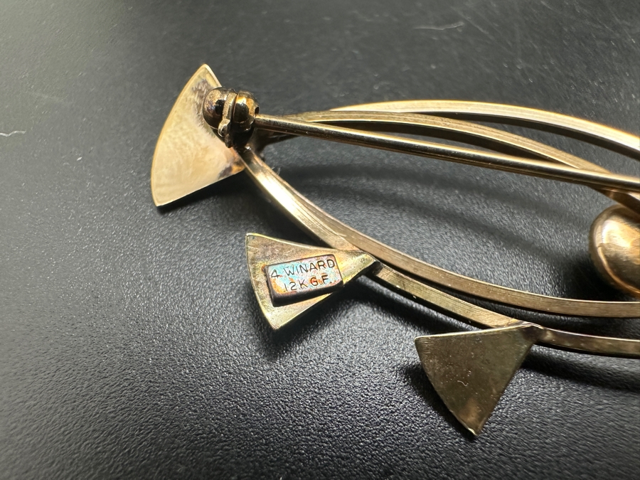 WRE W. E. Richards Turtle Pin Brooch Sterling Silver Gold Filled Carved Stone (Bottom) And Vintage Winard Gold Filled Fish Pin Brooch (Top) [Photo 7]