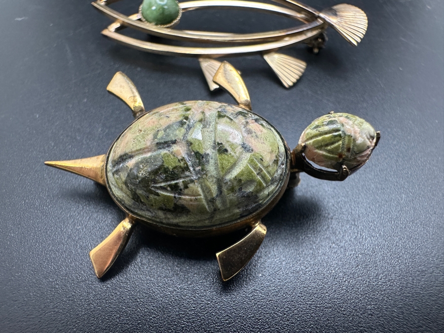 WRE W. E. Richards Turtle Pin Brooch Sterling Silver Gold Filled Carved Stone (Bottom) And Vintage Winard Gold Filled Fish Pin Brooch (Top) [Photo 2]