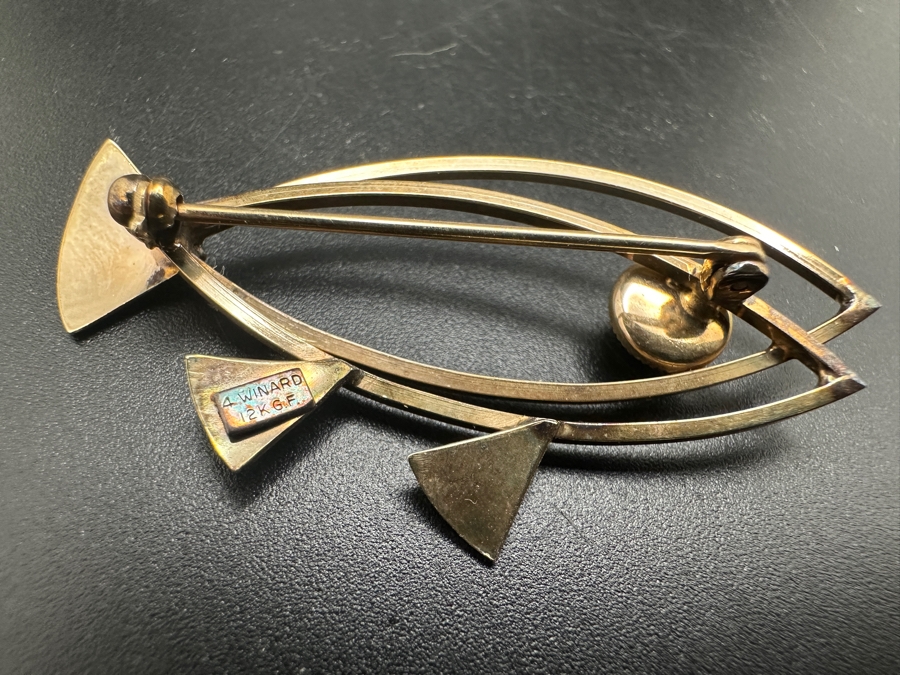 WRE W. E. Richards Turtle Pin Brooch Sterling Silver Gold Filled Carved Stone (Bottom) And Vintage Winard Gold Filled Fish Pin Brooch (Top) [Photo 6]