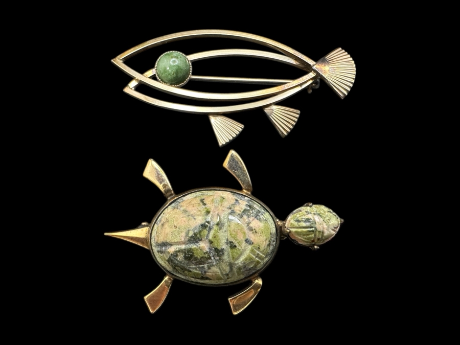 WRE W. E. Richards Turtle Pin Brooch Sterling Silver Gold Filled Carved Stone (Bottom) And Vintage Winard Gold Filled Fish Pin Brooch (Top) [Photo 1]