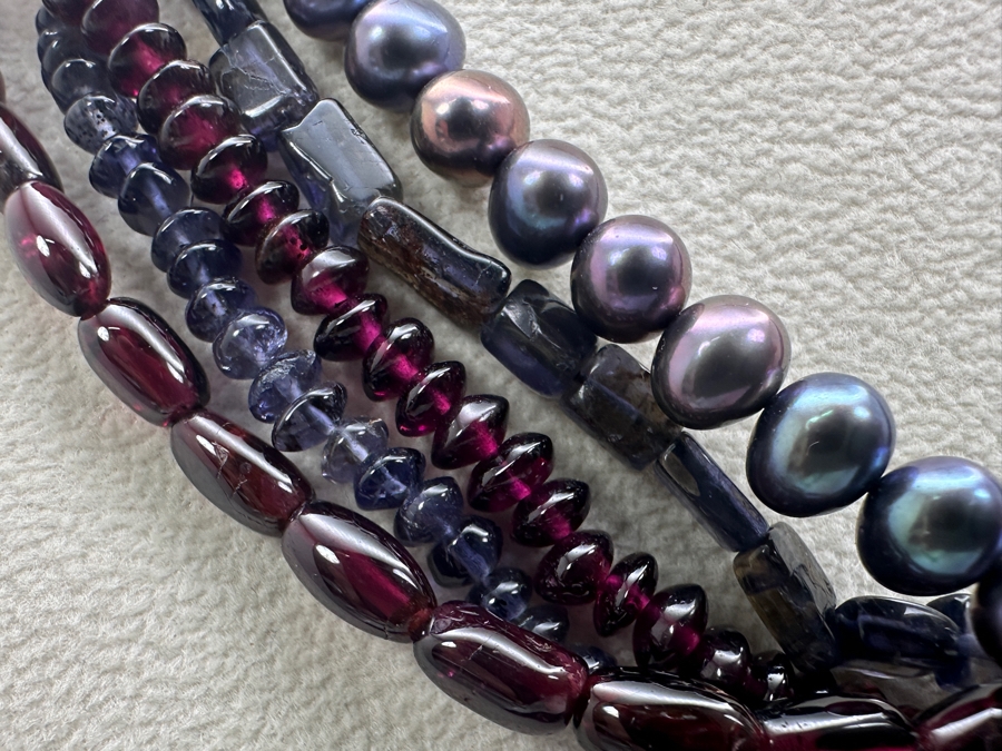 Multi-Strand Multi-Stone Pearl 18' Necklace [Photo 3]