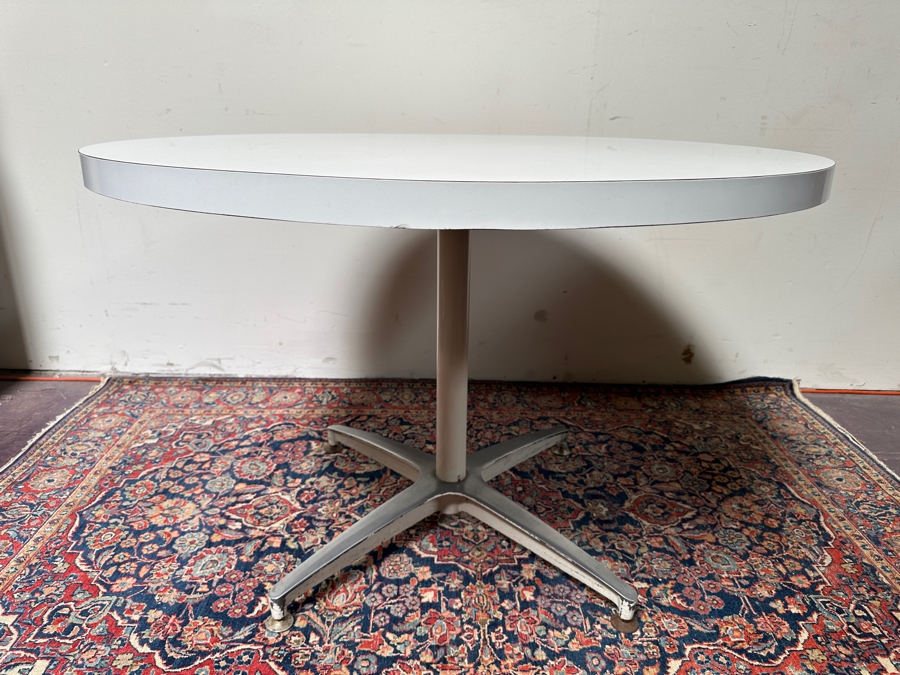 Vintage Mid-Century Modern Round Table White XI 41.75W X 27.75H [Photo 3]