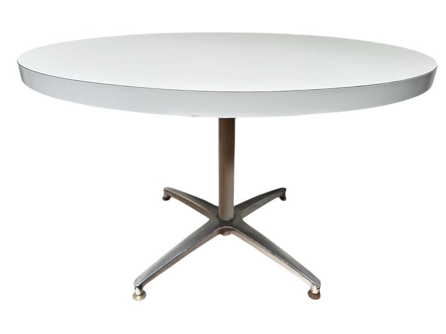 Vintage Mid-Century Modern Round Table White XI 41.75W X 27.75H