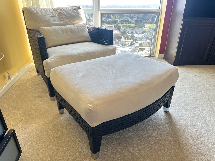 Kreiss Furniture Lounge Armchair 32W X 36D X 33H With Matching Ottoman 32W X 26D X 17H [Photo 3]