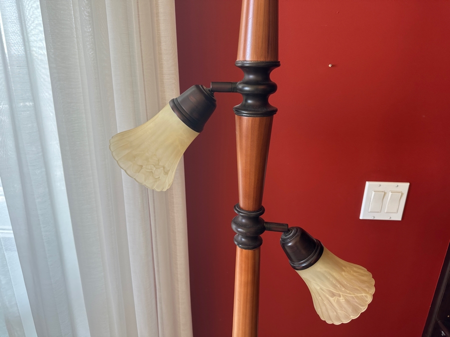 Adjustable Floor Lamp 71.5H [Photo 2]