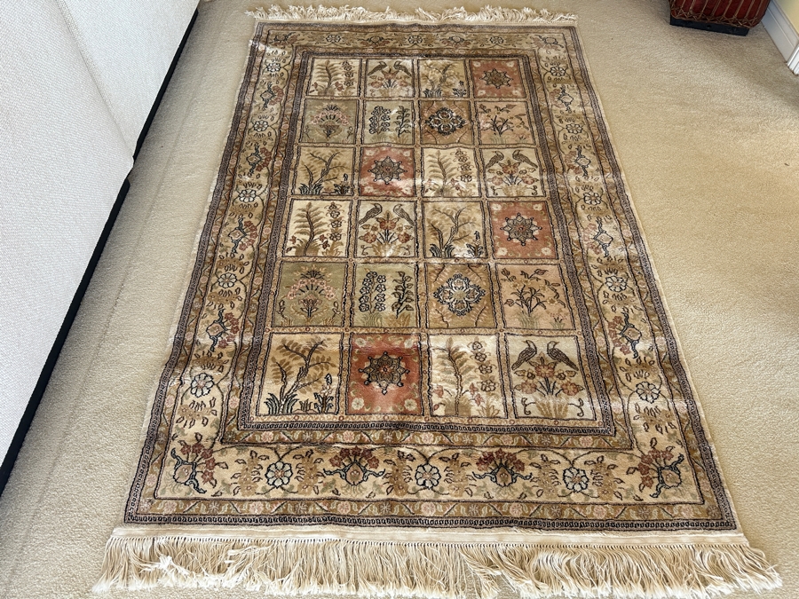 Finely Hand Knotted Turkish Wool Area Rug From Gordes Carpets & Jewelry Istanbul, Turkey 49 X 80 [Photo 2]