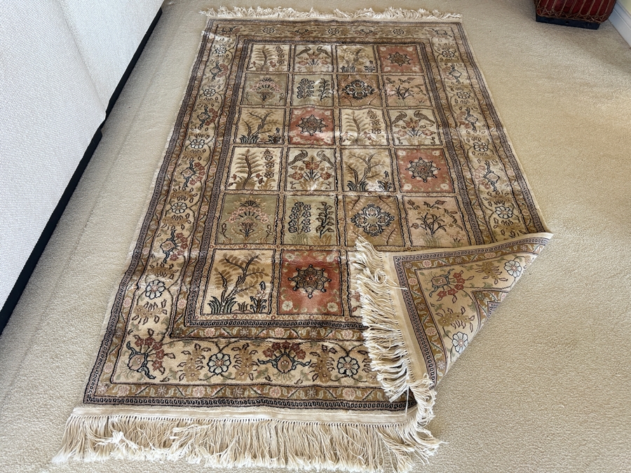 Finely Hand Knotted Turkish Wool Area Rug From Gordes Carpets & Jewelry Istanbul, Turkey 49 X 80 [Photo 5]