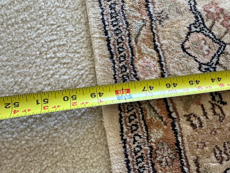 Finely Hand Knotted Turkish Wool Area Rug From Gordes Carpets & Jewelry Istanbul, Turkey 49 X 80 [Photo 9]