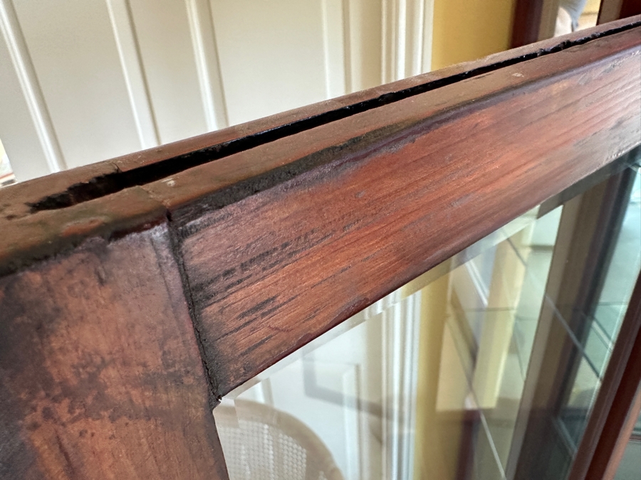 Vintage Chinese Painted Wooden Display Cabinet With Overhead Lighting 36.5W X 19D X 70.5H [Photo 8]