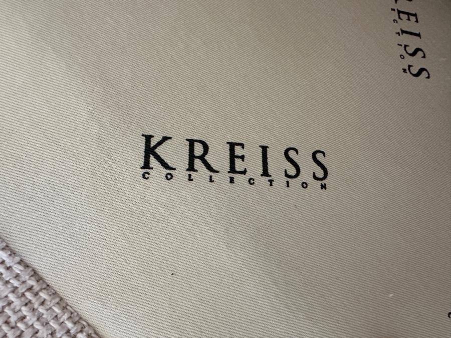 Stunning Kreiss Furniture Sectional Sofa 136W X 87L X 29H X 39'D [Photo 6]