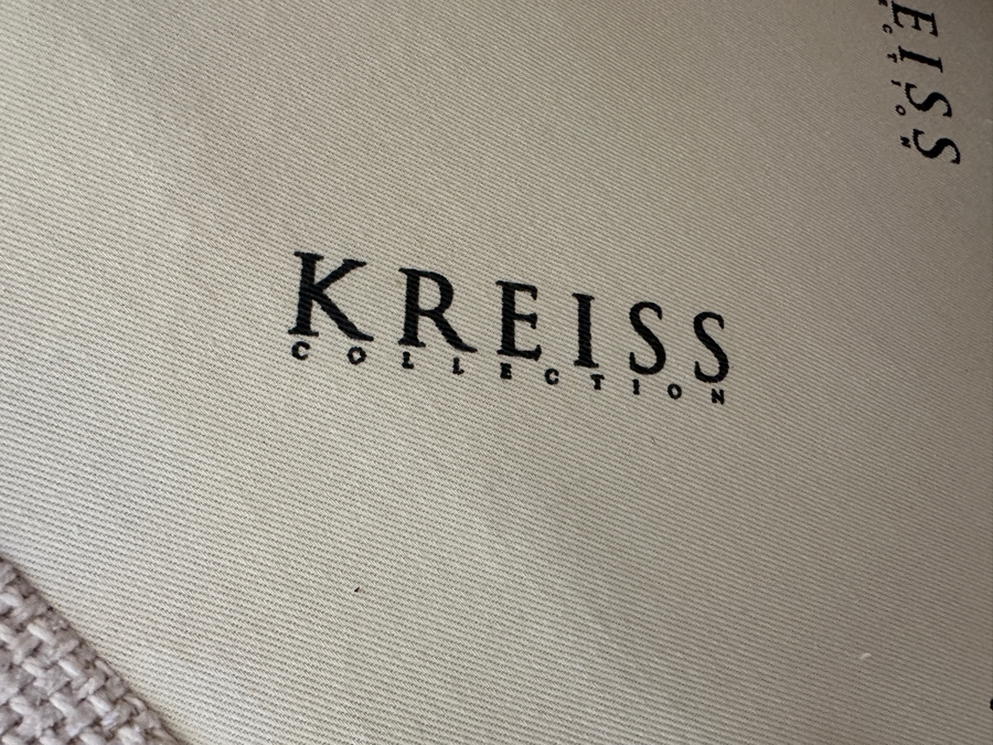 Stunning Kreiss Furniture Sectional Sofa 136W X 87L X 29H X 39'D [Photo 5]