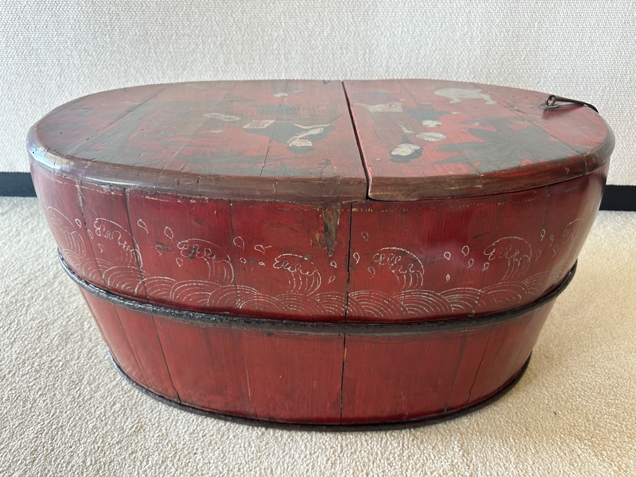 Antique Chinese Hand Painted Red Lacquer Wooden Wedding Box Basket Trunk 29W X 19D X 14.5H [Photo 16]
