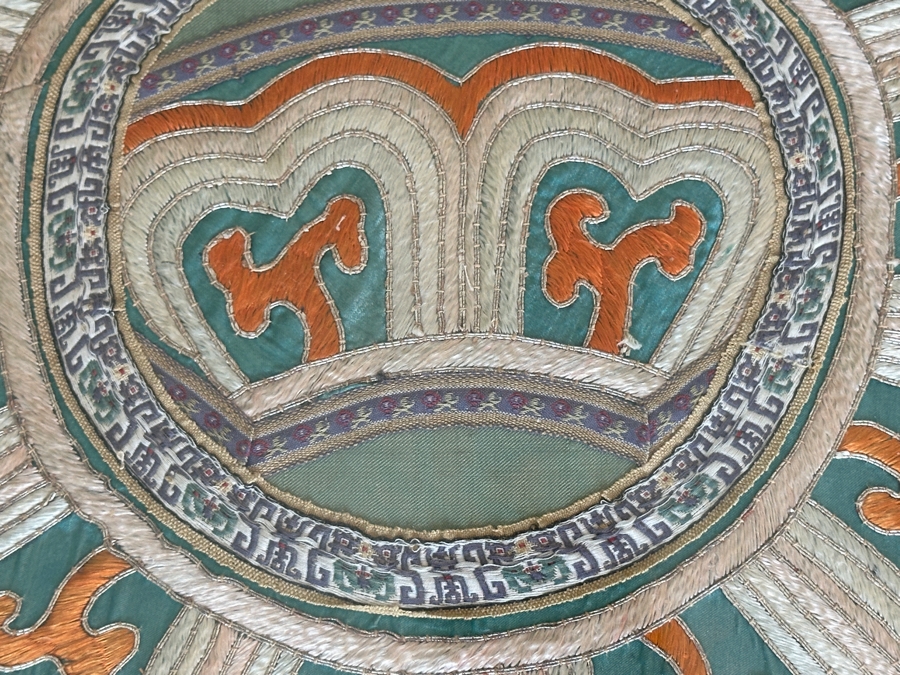 Antique Chinese Framed Circular Silk Embroidery From A Robe 13W Framed 20 X 20 [Photo 3]