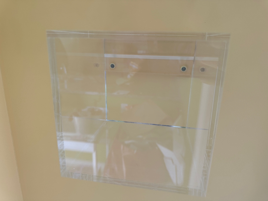 Set Of Four Lucite Display Wall Mounted Cases 6W X 6D X 6H Each [Photo 5]