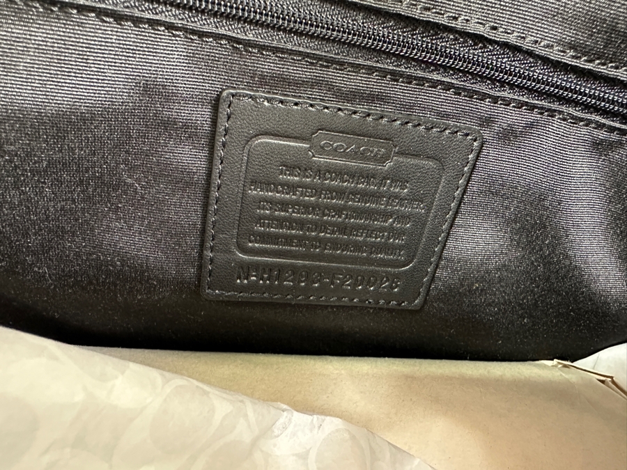 Coach Handbag 17W [Photo 6]