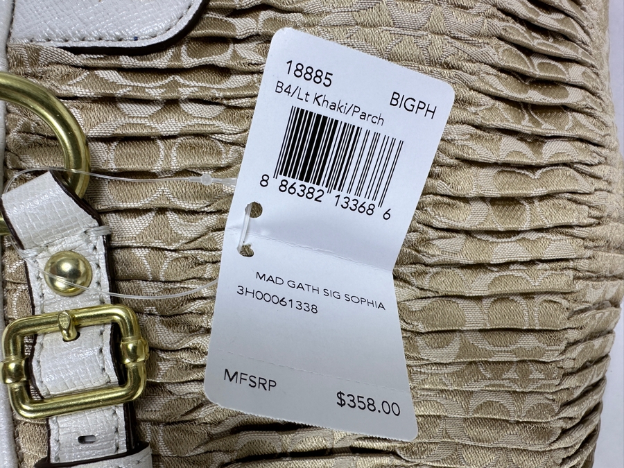 Coach Handbag New With Tags Retails $358 [Photo 5]