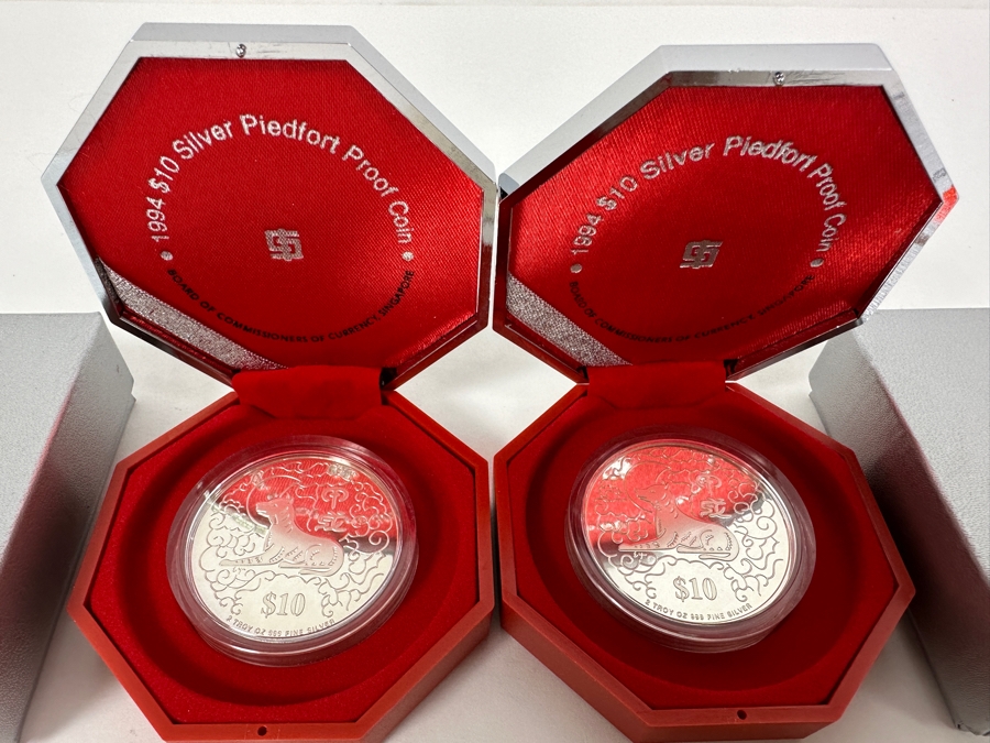 Rare Pair Of Limited Edition .999 Fine Silver 1994 $10 Silver Piedfort 2oz Proof Coins Produced By The Singapore Mint Year Of The Dog Limited To 35,000 Pieces Total Pure Silver Weight Of 124.412g [Photo 2]