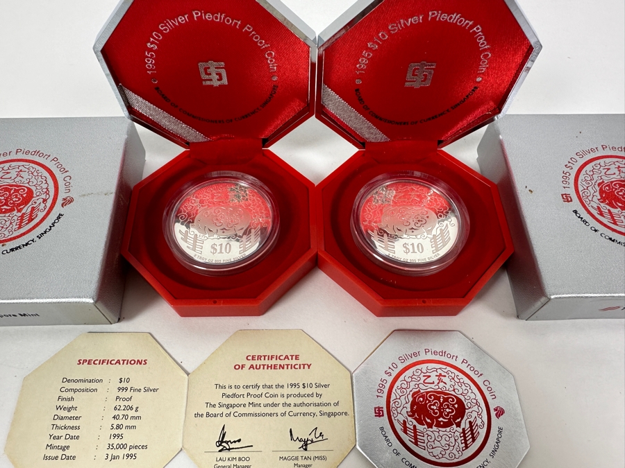 Rare Pair Of Limited Edition .999 Fine Silver 1995 $10 Silver Piedfort 2oz Proof Coins Produced By The Singapore Mint Year Of Pig Limited To 35,000 Pieces Total Pure Silver Weight Of 124.412g