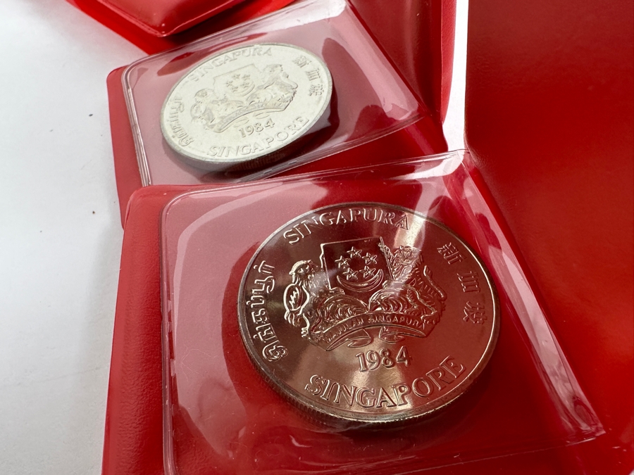 Uncirculated Singapore $10 Dollar Coins: 2 x (1980, 1981, 1982, 1983, 1984, 1985): Total Of 12 Singapore $10 Dollar Coins Composition Nickel 28g Each [Photo 12]