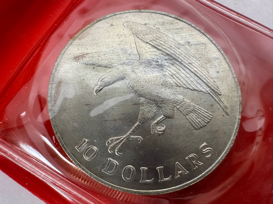 1973 Singapore $10 Dollar Silver Coin Hawk .900 Fineness 31.1g [Photo 2]