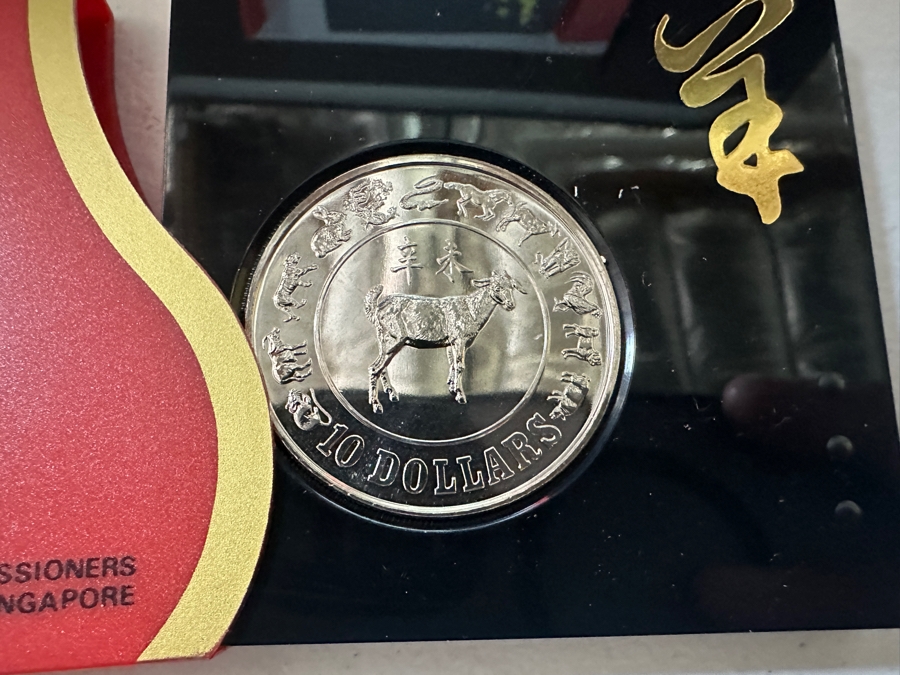 Uncirculated Singapore $10 Coins: 2 X 1991 Year Of The Goat And 2 X 1992 Year Of The Monkey - 4 Coins [Photo 13]