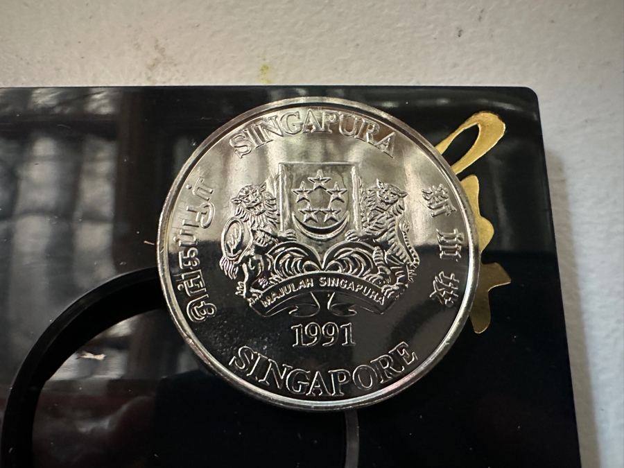 Uncirculated Singapore $10 Coins: 2 X 1991 Year Of The Goat And 2 X 1992 Year Of The Monkey - 4 Coins [Photo 14]