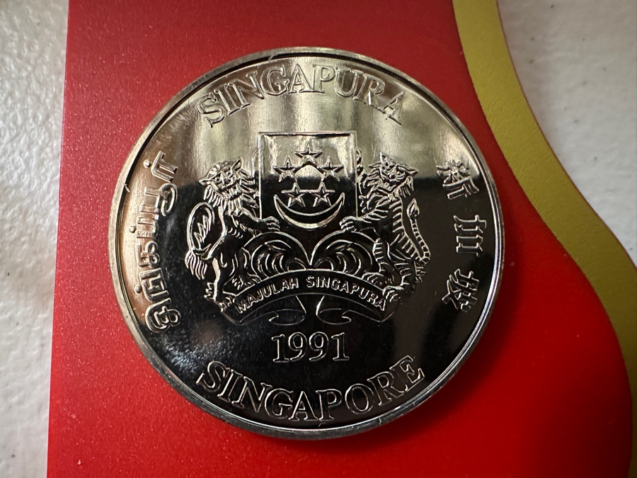 Uncirculated Singapore $10 Coins: 2 X 1991 Year Of The Goat And 2 X 1992 Year Of The Monkey - 4 Coins [Photo 9]