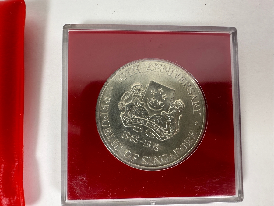 Rare Pair Of 1975 Singapore $10 Dollar Silver Coin Republic Of Singapore 10th Anniversary Of Independence 1965-1975 .500 Fineness 31.1g [Photo 7]