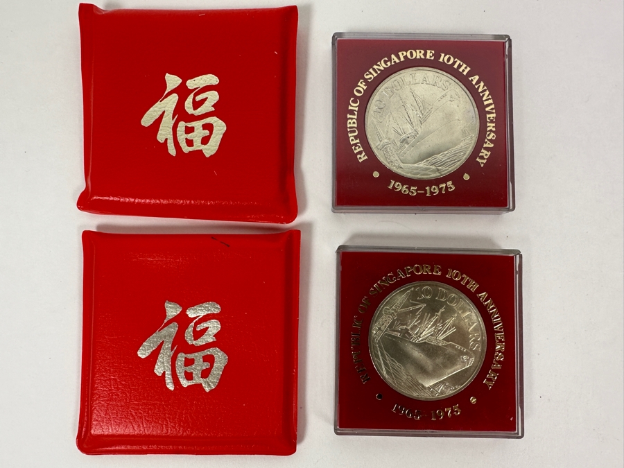 Rare Pair Of 1975 Singapore $10 Dollar Silver Coin Republic Of Singapore 10th Anniversary Of Independence 1965-1975 .500 Fineness 31.1g [Photo 1]
