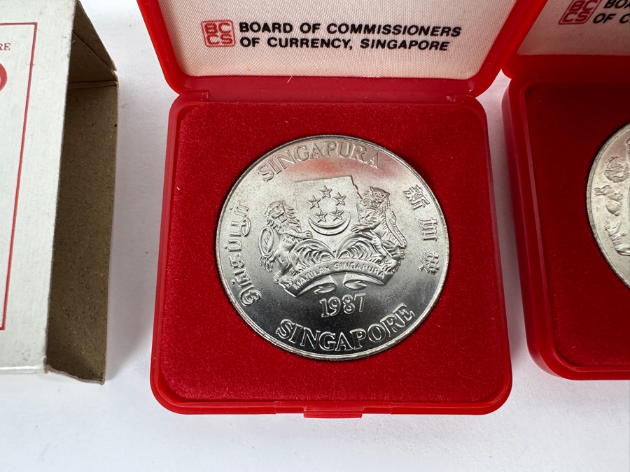 Pair Of 1987 Singapore $10 Dollar Coins Year Of The Rabbit Nickel Composition [Photo 4]
