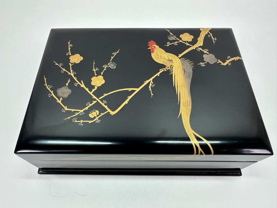 Vintage Japanese Lacquer Jewelry Box 8.5W X 6.5D X 2.75H [Photo 2]