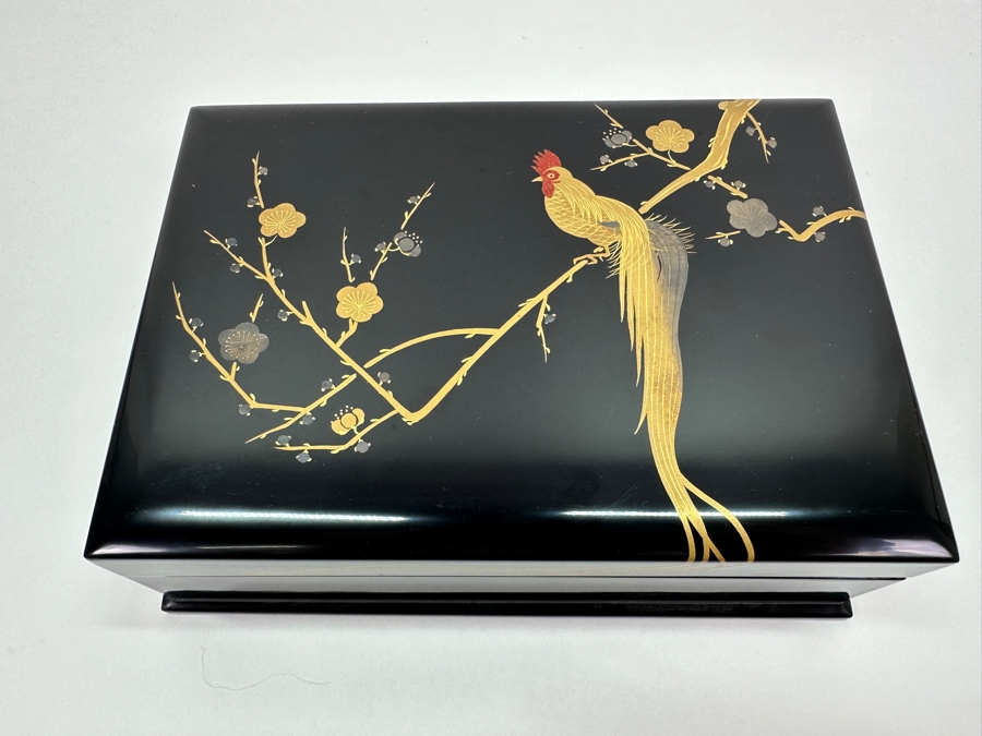 Vintage Japanese Lacquer Jewelry Box 8.5W X 6.5D X 2.75H [Photo 3]