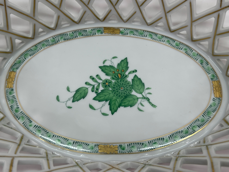 Herend Hand Painted Porcelain Reticulated Dish 13.5W X 9D X 3H [Photo 4]